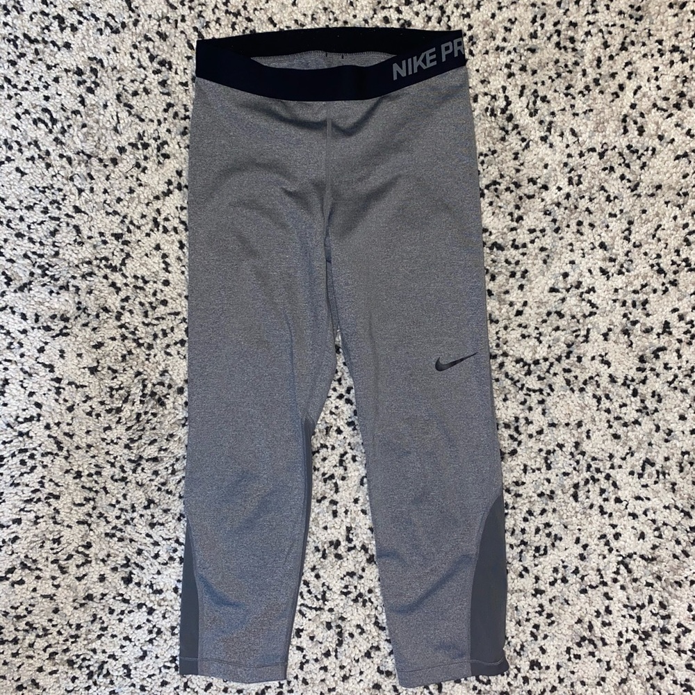 Nike pro dri fit legging crop